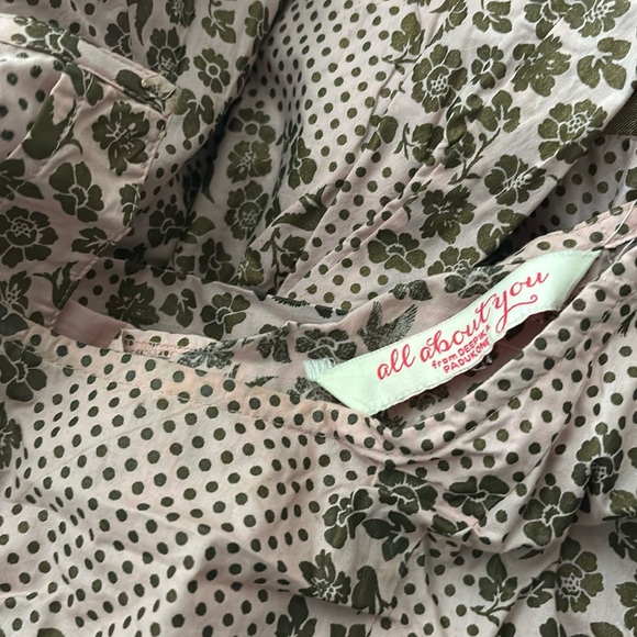 Deepika Padukone ankle length trouser suit 3-piece set - Picture 6 of 6